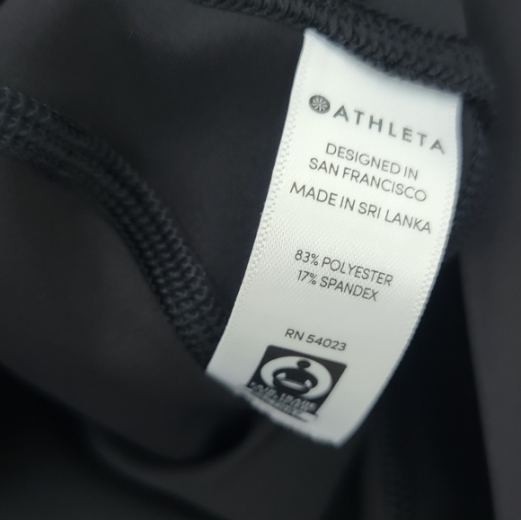 Athleta Sonic Capri Reflective Legging Size XS - Picture 7 of 10